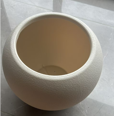 PE Coated Flower Pot with Embossing Design and Multiple Sizes for Indoor and Outdoor Use